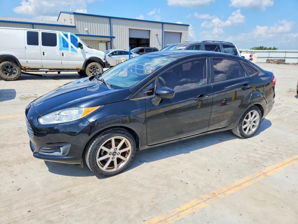 2017 FORD Fiesta