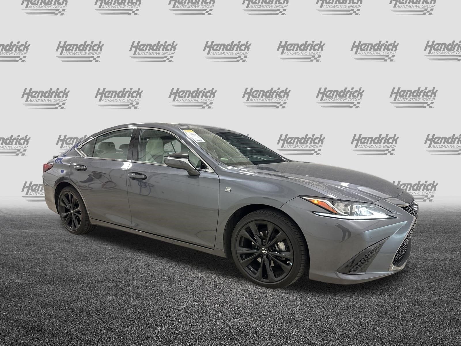 2023 LEXUS ES