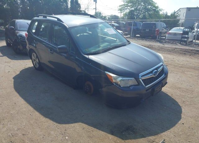 2015 SUBARU Forester