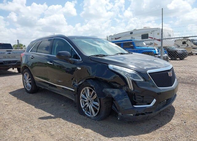 2017 CADILLAC XT5