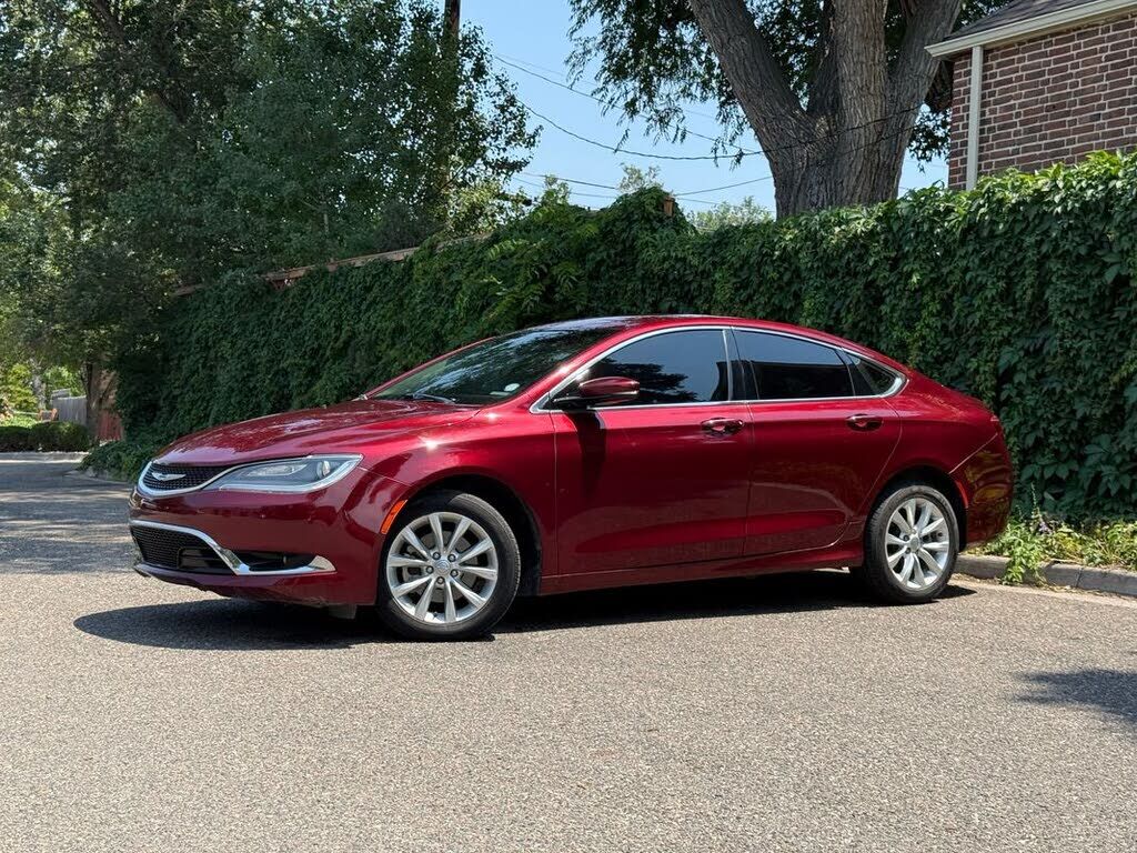 2015 CHRYSLER 200