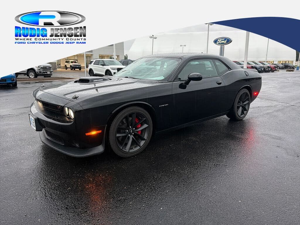 2022 DODGE Challenger