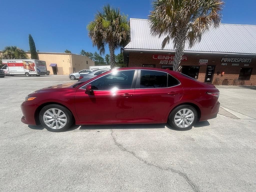 2020 TOYOTA Camry