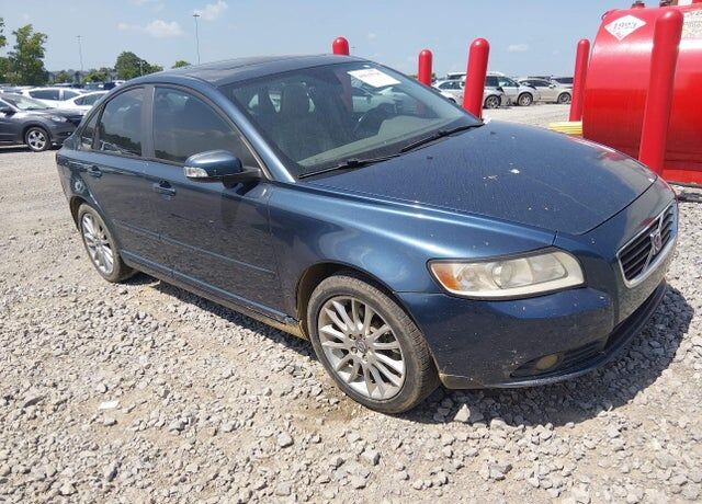 2009 VOLVO S40