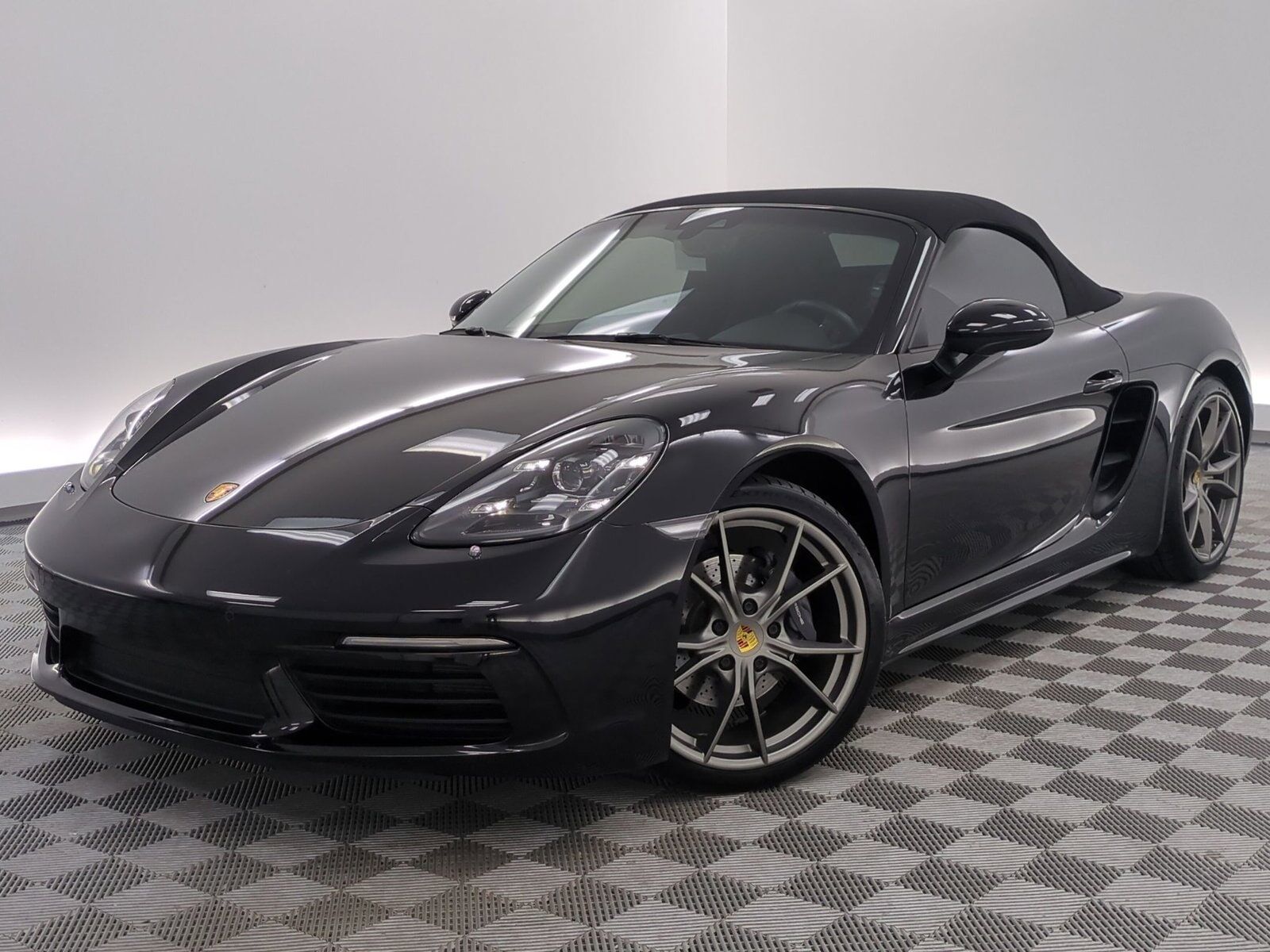 2021 PORSCHE 718
