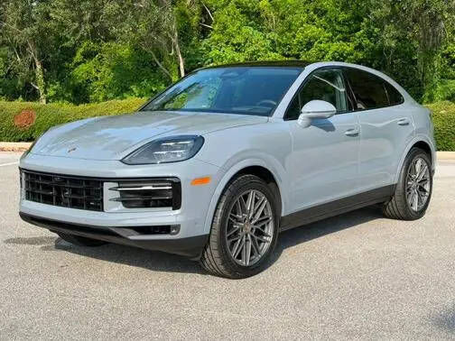 2026 PORSCHE Cayenne