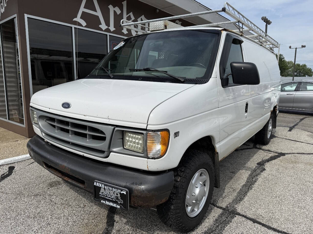 2000 FORD E-250