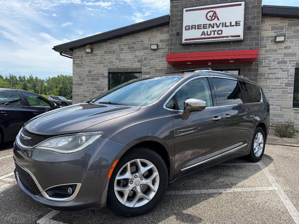 2020 CHRYSLER Pacifica