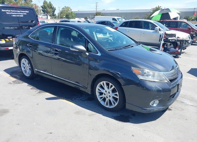 2010 LEXUS HS