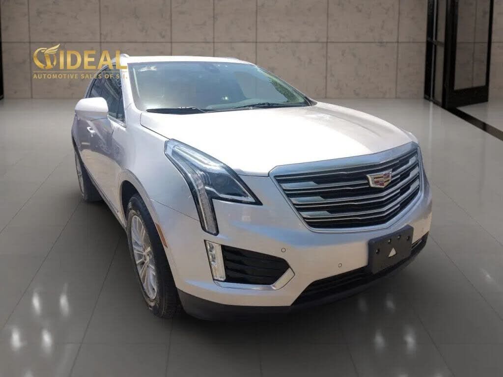 2017 CADILLAC XT5