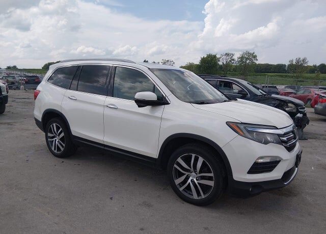 2017 HONDA Pilot
