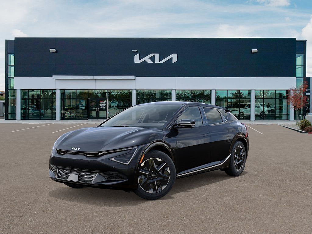 2026 KIA EV6