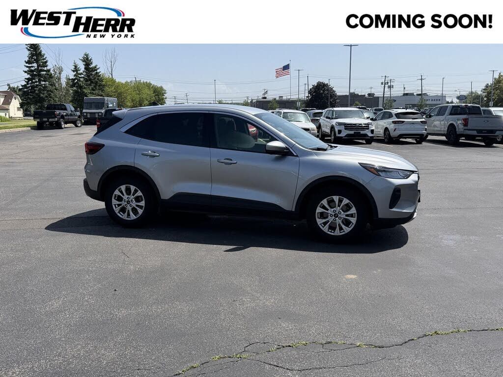 2023 FORD Escape