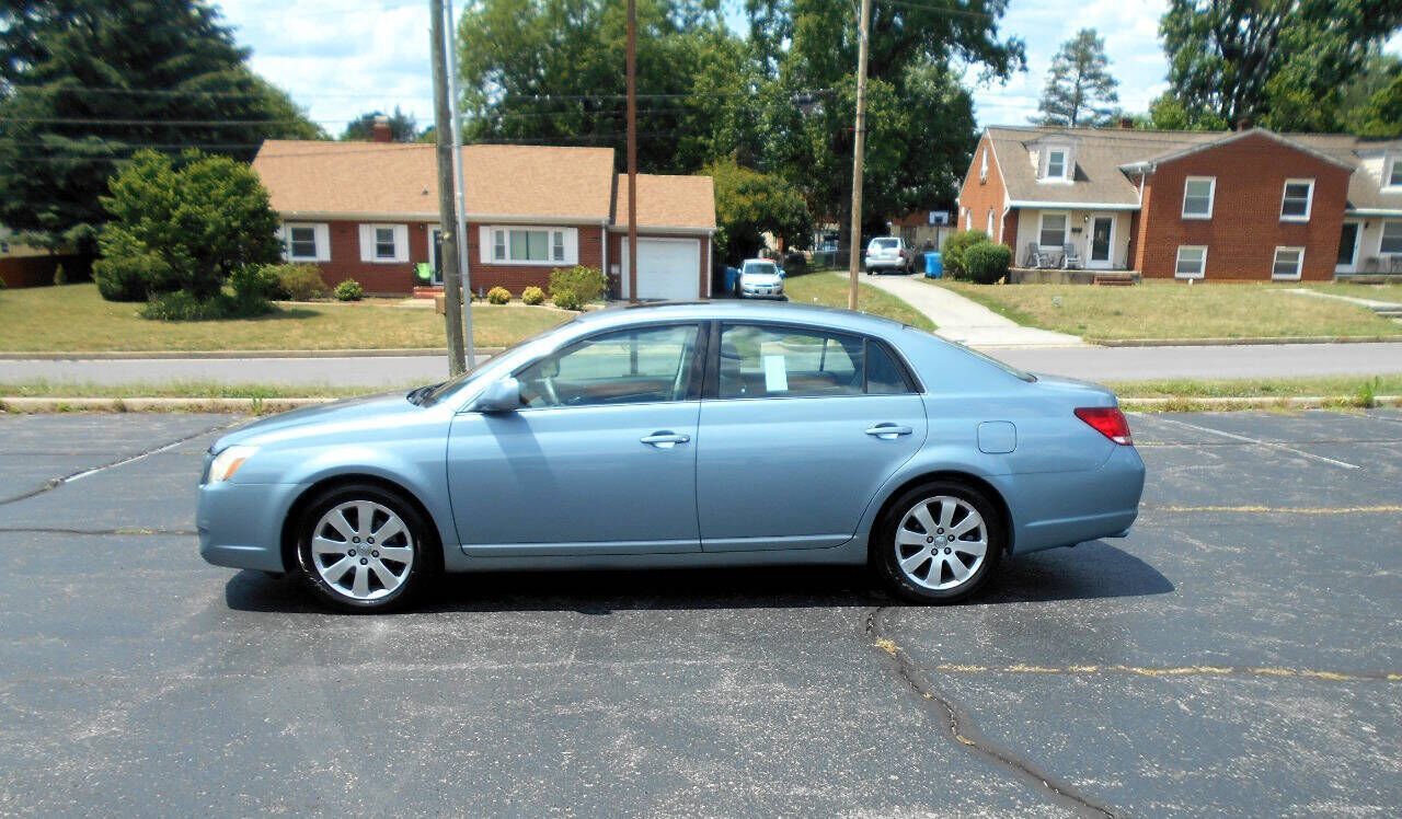 2006 TOYOTA Avalon
