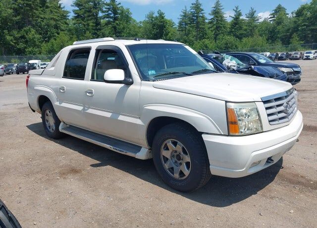 2005 CADILLAC Escalade