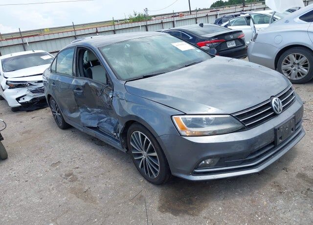 2016 VOLKSWAGEN Jetta