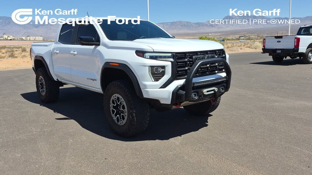 2023 GMC Canyon