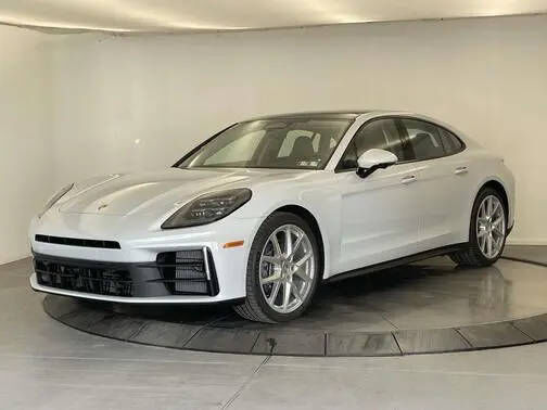 2026 PORSCHE Panamera