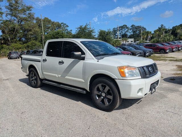 2012 NISSAN Titan