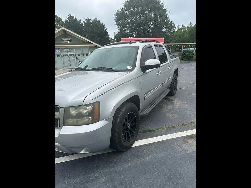 2011 CHEVROLET Avalanche