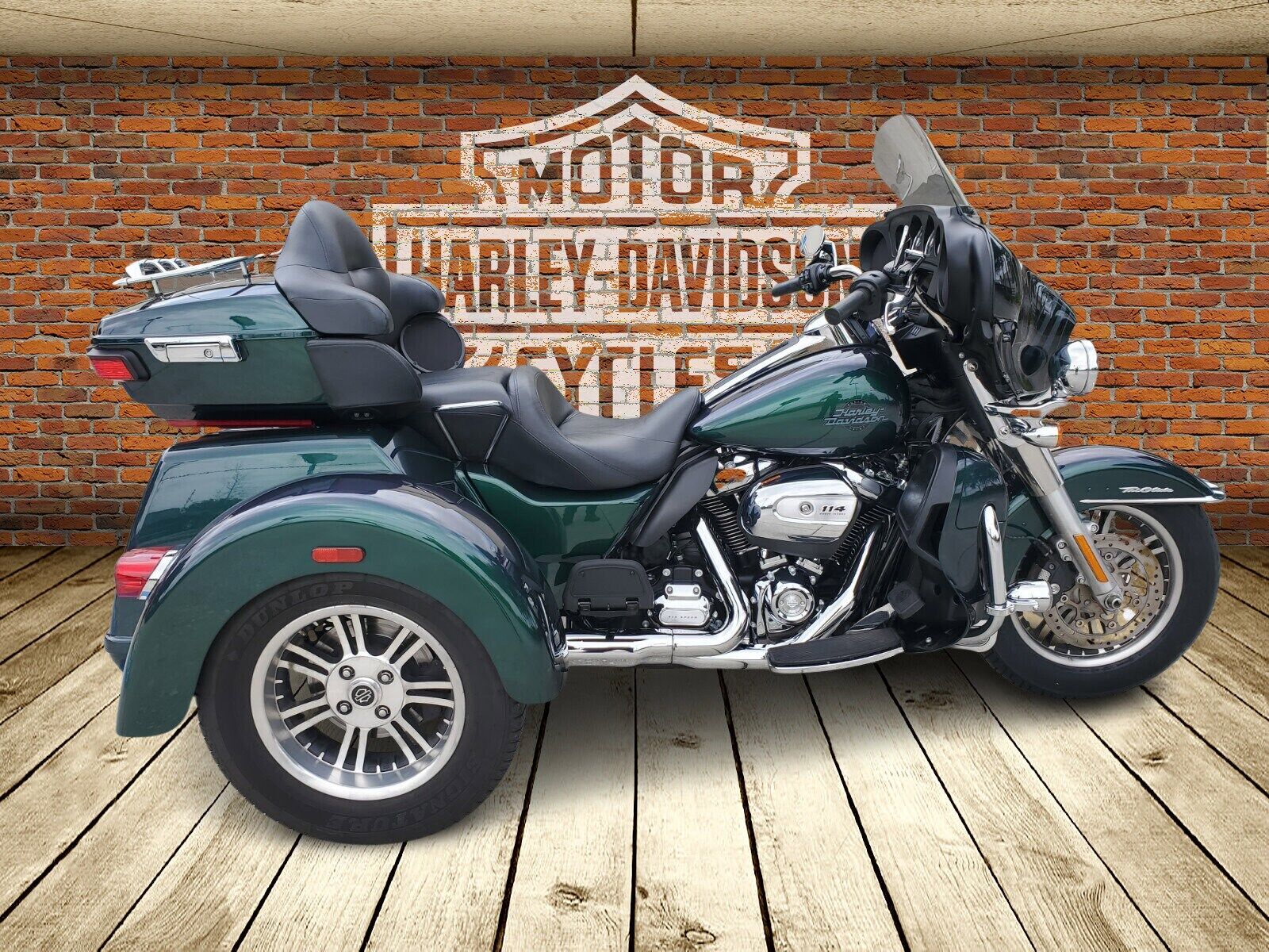 2021 HARLEY DAVIDSON FLHTCUTG / Tri Glide Ultra