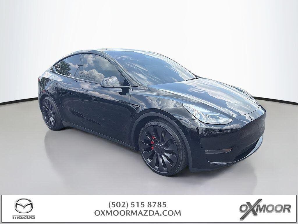 2023 TESLA Model Y