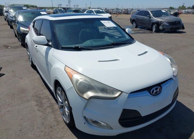 2012 HYUNDAI Veloster