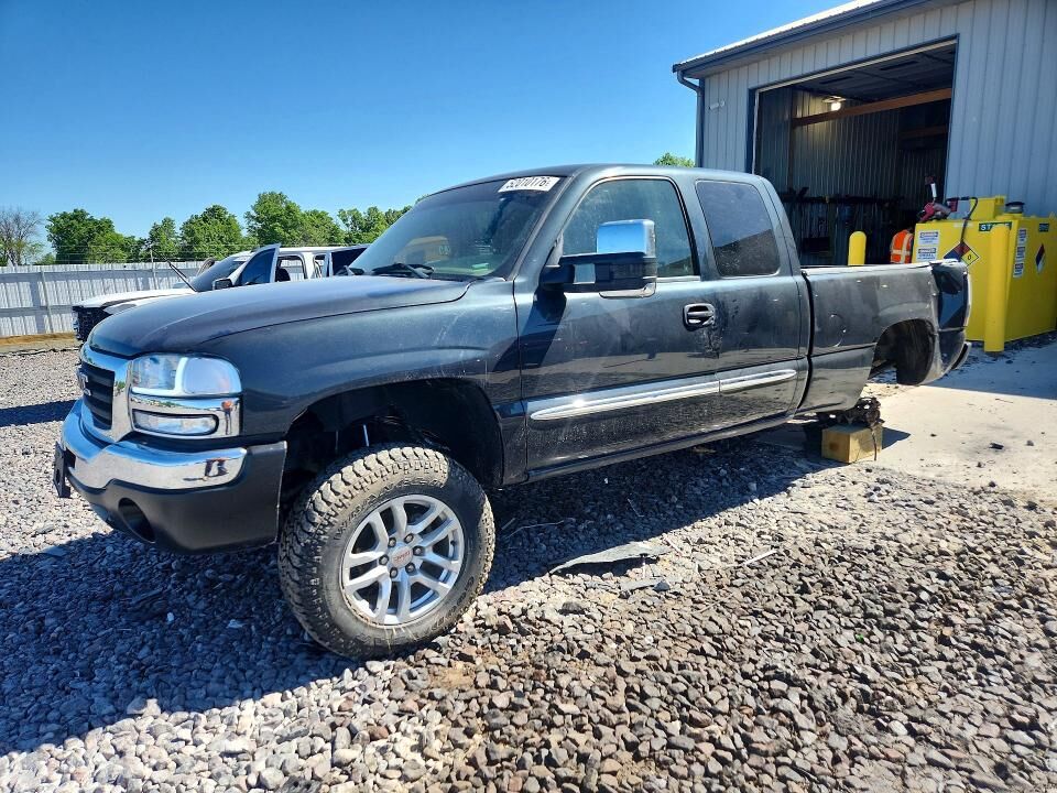 2003 GMC Sierra