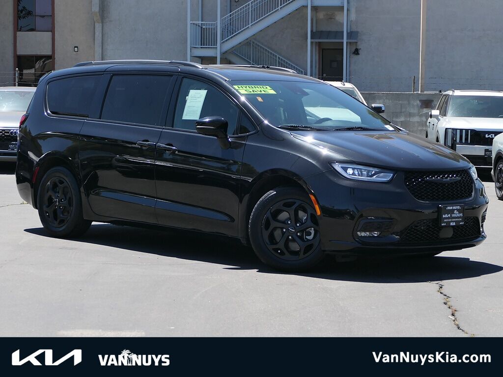 2024 CHRYSLER Pacifica