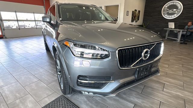 2017 VOLVO XC90