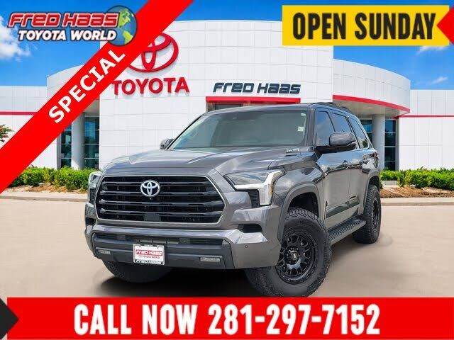 2024 TOYOTA Sequoia