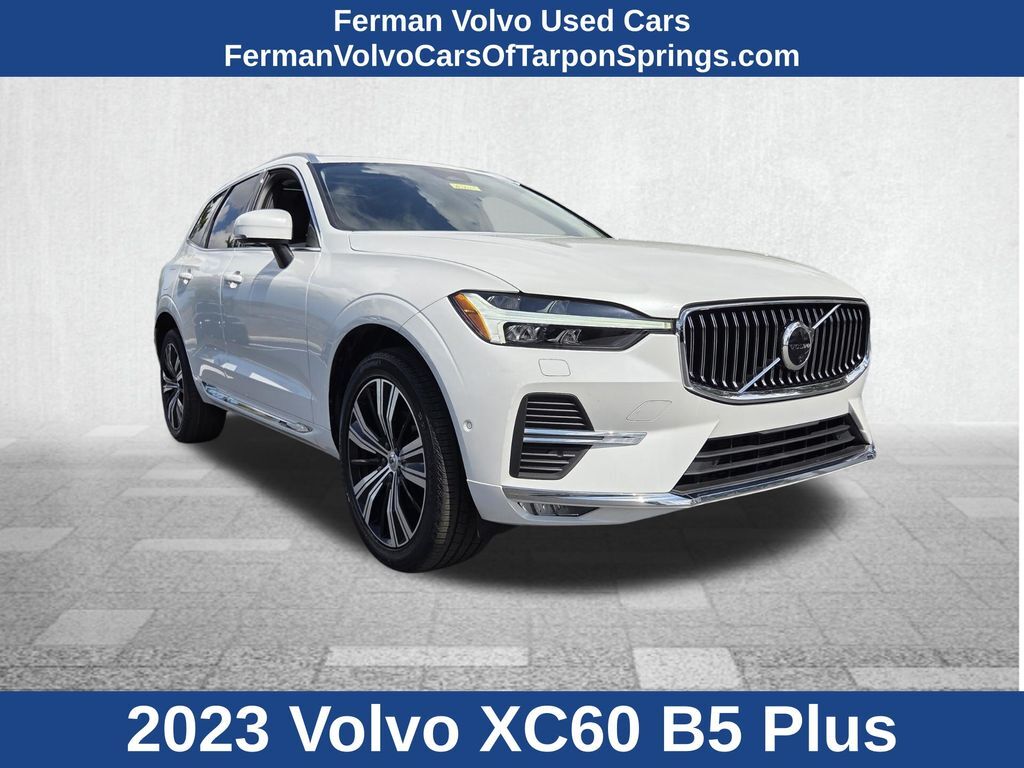 2023 VOLVO XC60