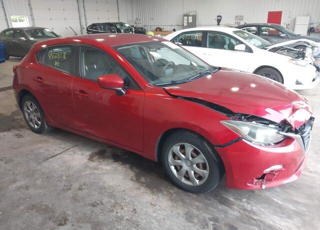 2016 MAZDA Mazda3