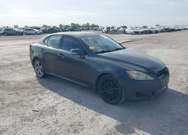 2010 LEXUS IS