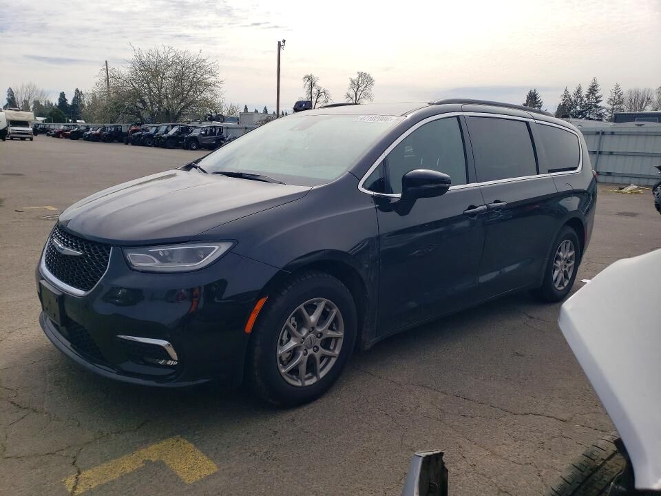 2022 CHRYSLER Pacifica