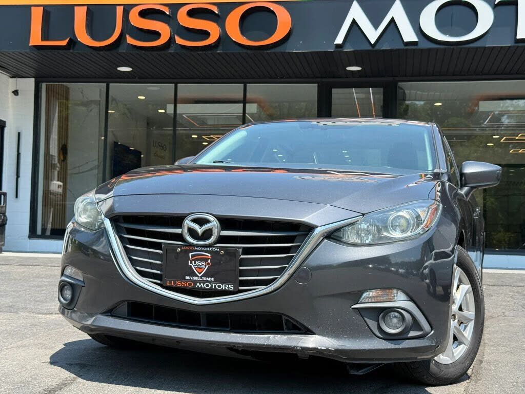 2016 MAZDA Mazda3