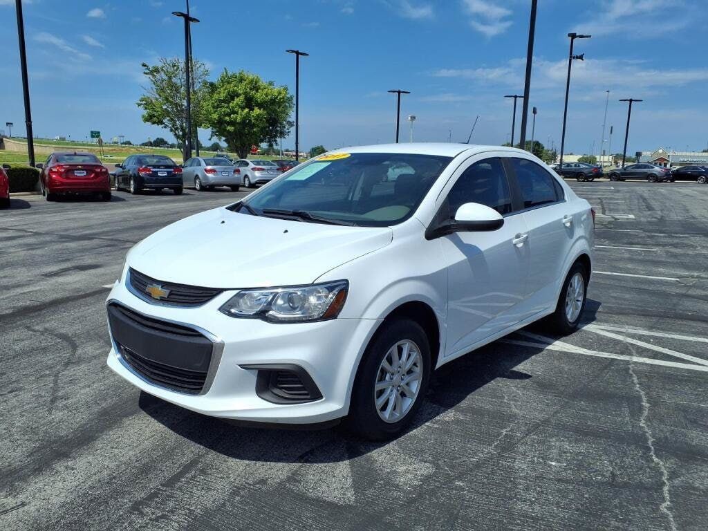2017 CHEVROLET Sonic