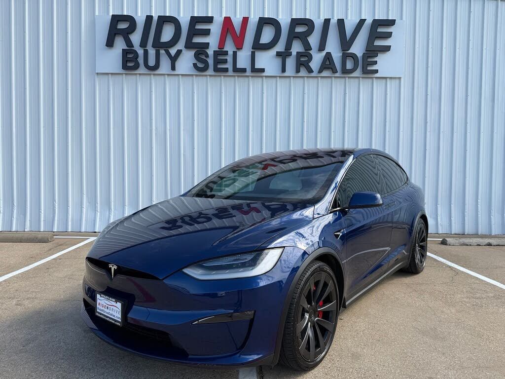2023 TESLA Model X