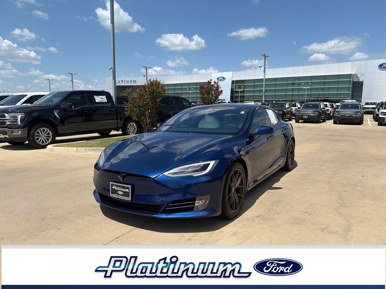 2020 TESLA Model S