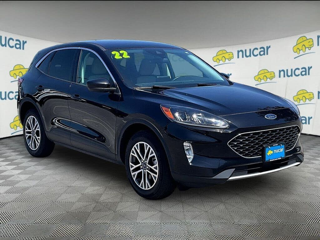 2022 FORD Escape