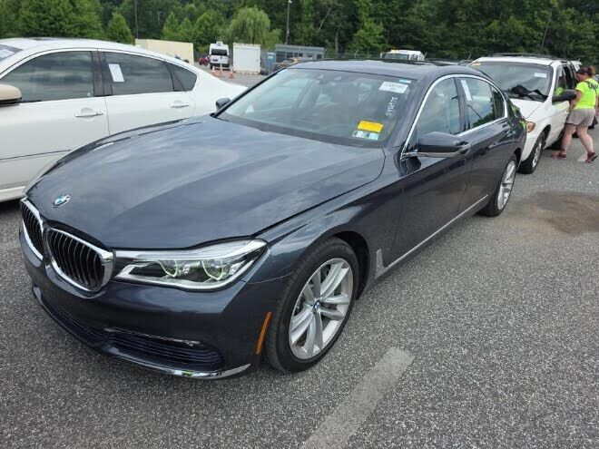 2016 BMW 7 Series
