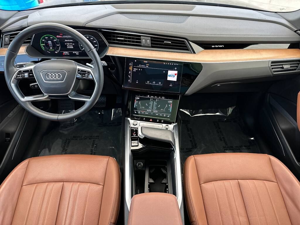 2024 Audi Q8