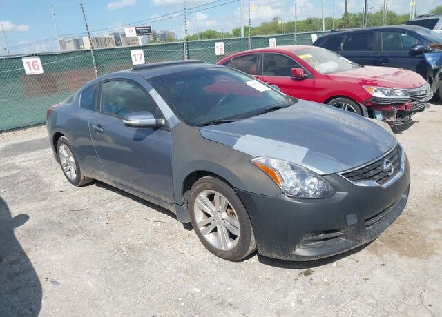 2012 NISSAN Altima