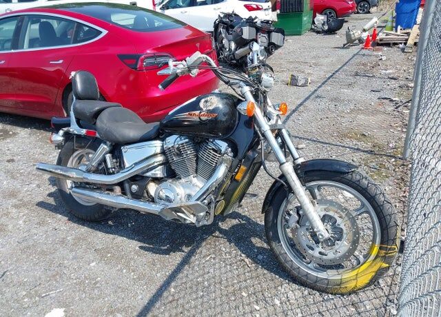 1998 HONDA VT1100C
