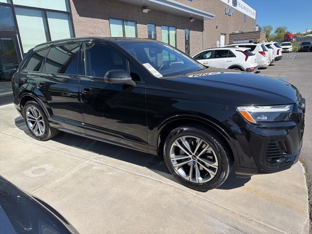 2025 AUDI Q7