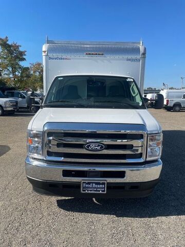 2026 FORD E-350