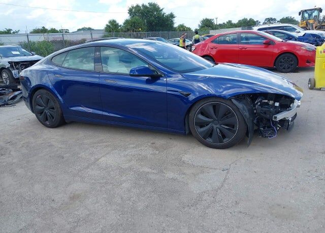 2023 TESLA Model S