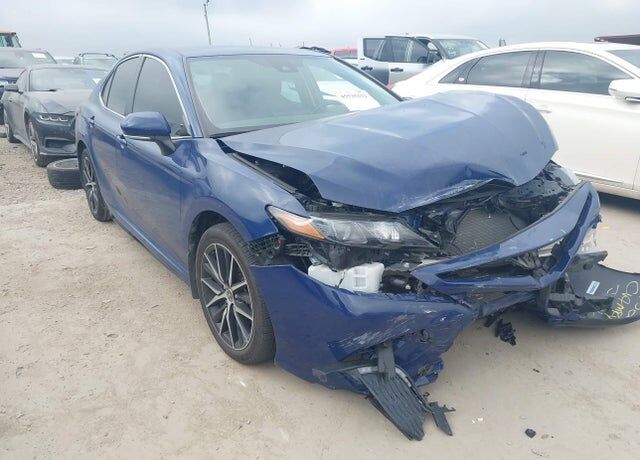 2023 TOYOTA Camry