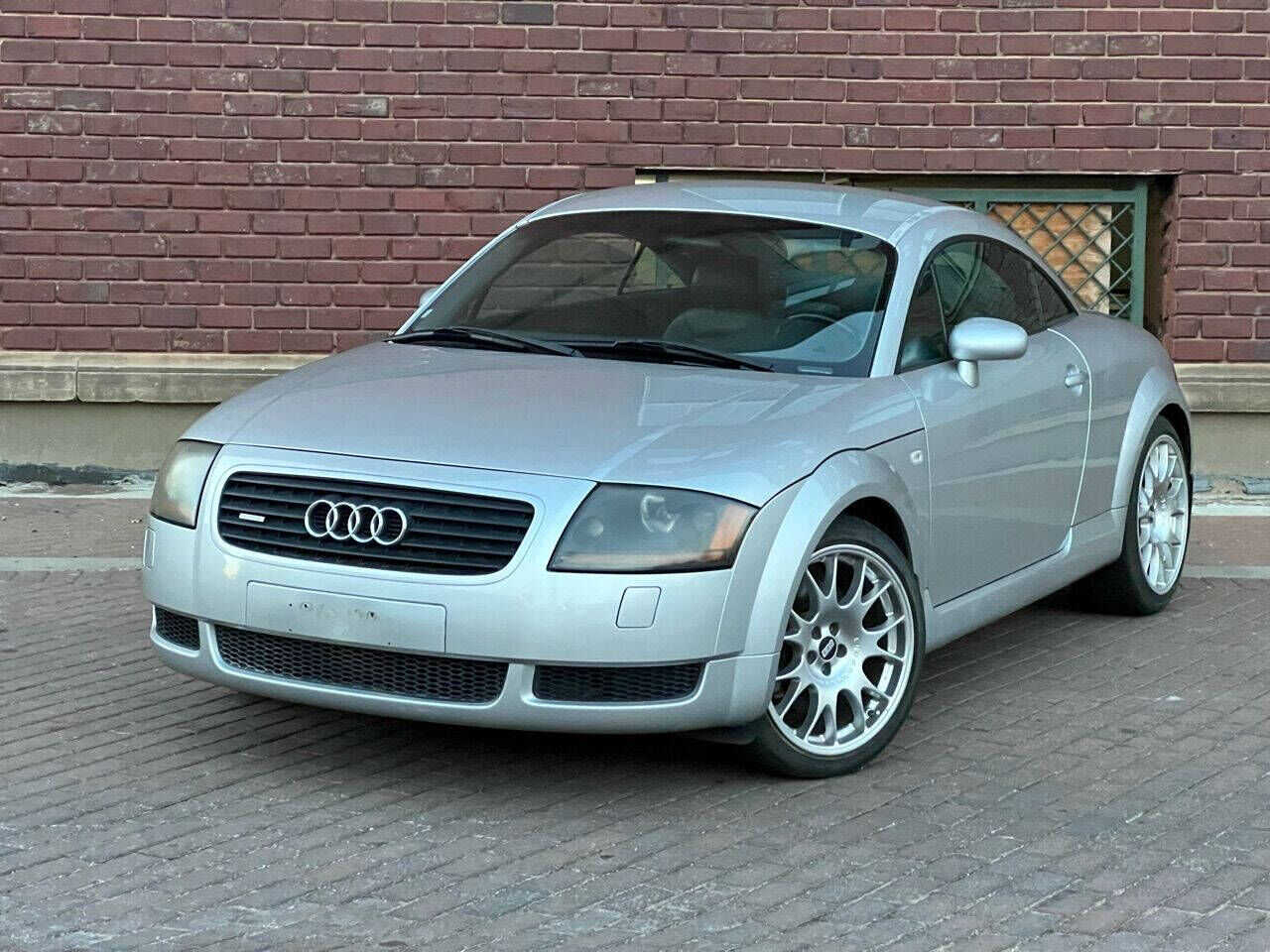 2001 AUDI TT