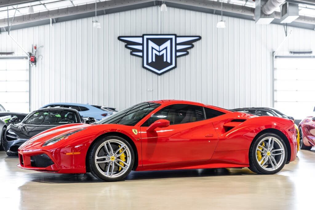 2016 FERRARI 488 GTB